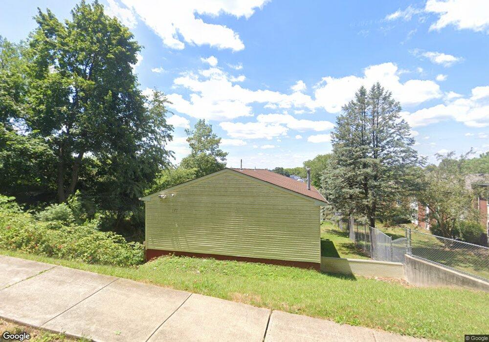 1012 Constitution Dr unit 1, Allentown, PA 18103 - photo 1