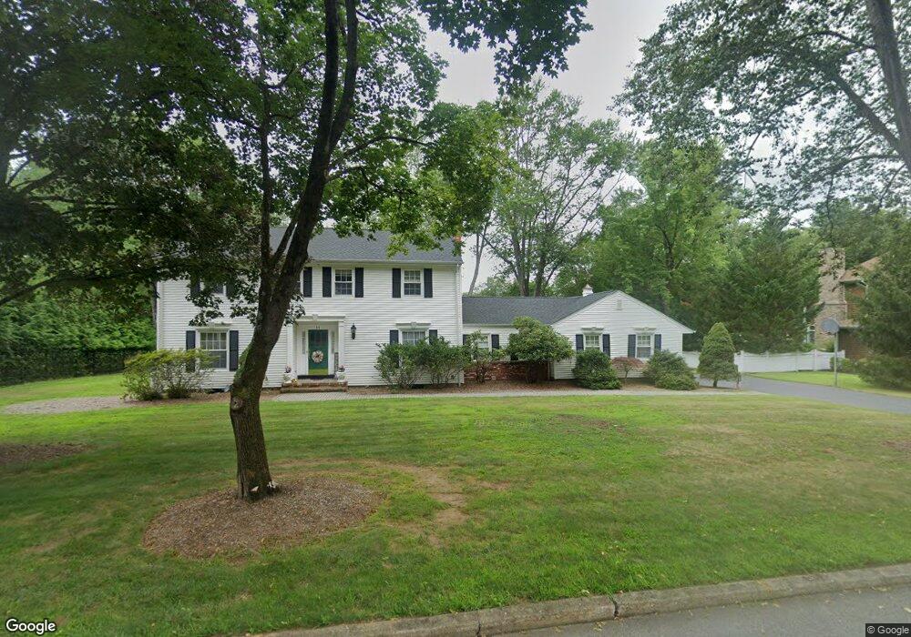 11 Country Squire Rd, Old Tappan, NJ 07675 - photo 1