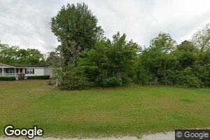 315 Fleetwood Ave W, Willacoochee, GA 31650