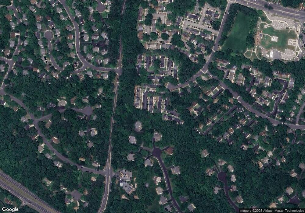 10333 Mockingbird Pond Ct, Burke, VA 22015 - photo 1