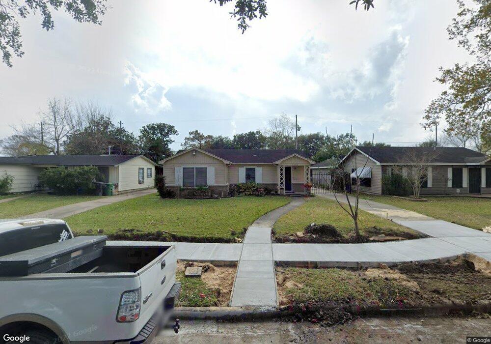 7618 Hereford St, Houston, TX 77087 - photo 1