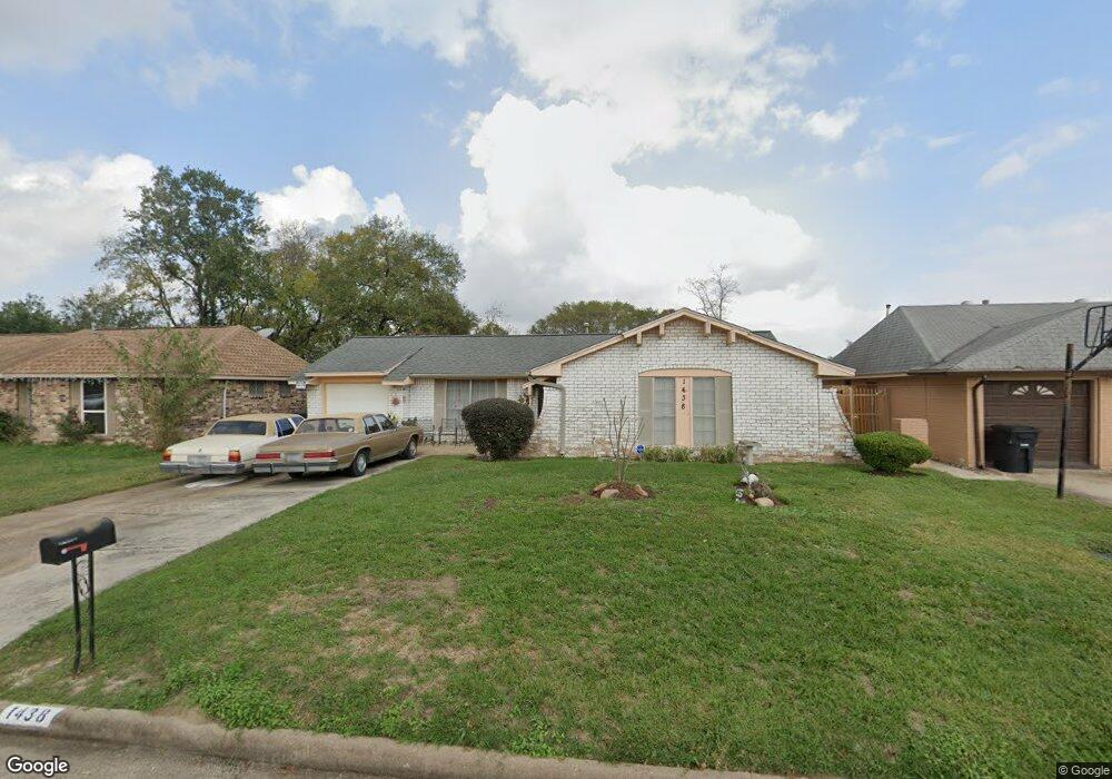 1438 Diplomat Way, Houston, TX 77088 - photo 1
