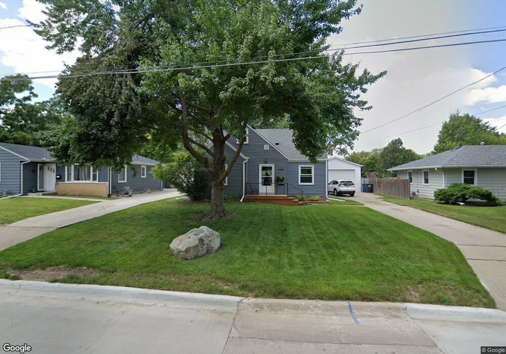 3706 47th St, Des Moines, IA 50310 - photo 1