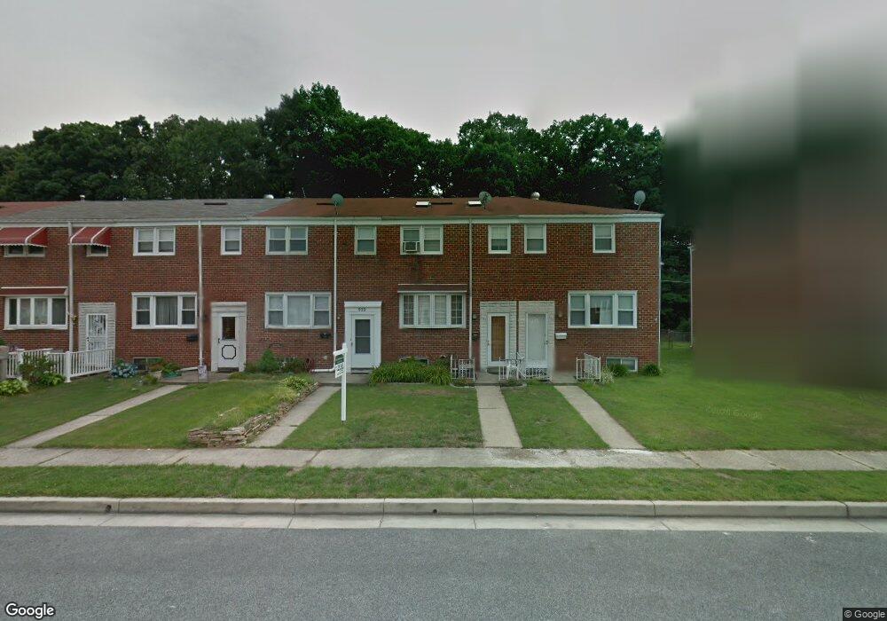 931 Circle Dr, Halethorpe, MD 21227 - photo 1