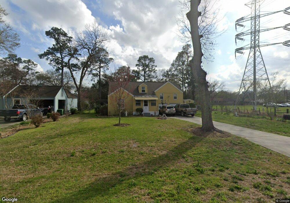 821 W 32nd St, Houston, TX 77018 - photo 1