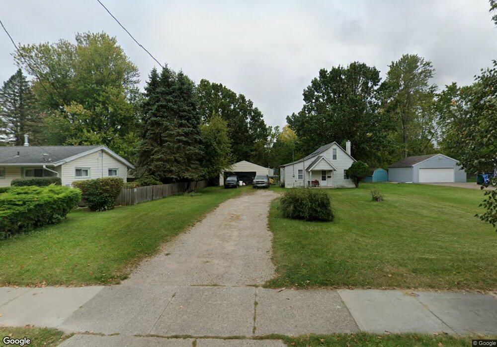 2025 Hillcrest St, Lansing, MI 48910 - photo 1