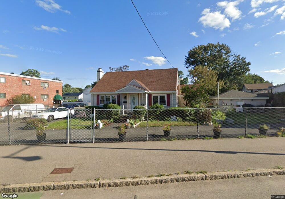 600 American Legion Hwy, Roslindale, MA 02131 - photo 1