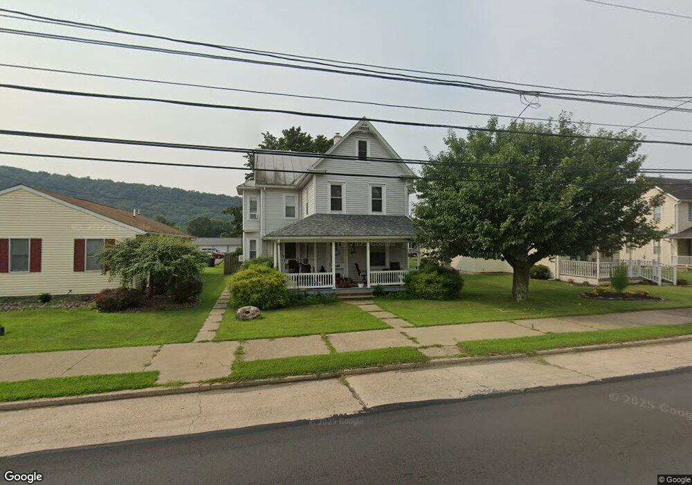 818 3rd St, Nescopeck, PA 18635 - photo 1
