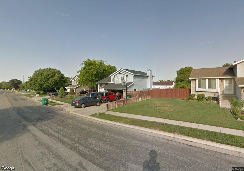 250 N 75 W unit 70, Layton, UT 84041 - photo 1