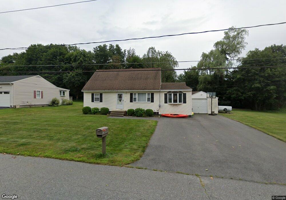 11 Hickory Ln, Salem, NH 03079 - photo 1