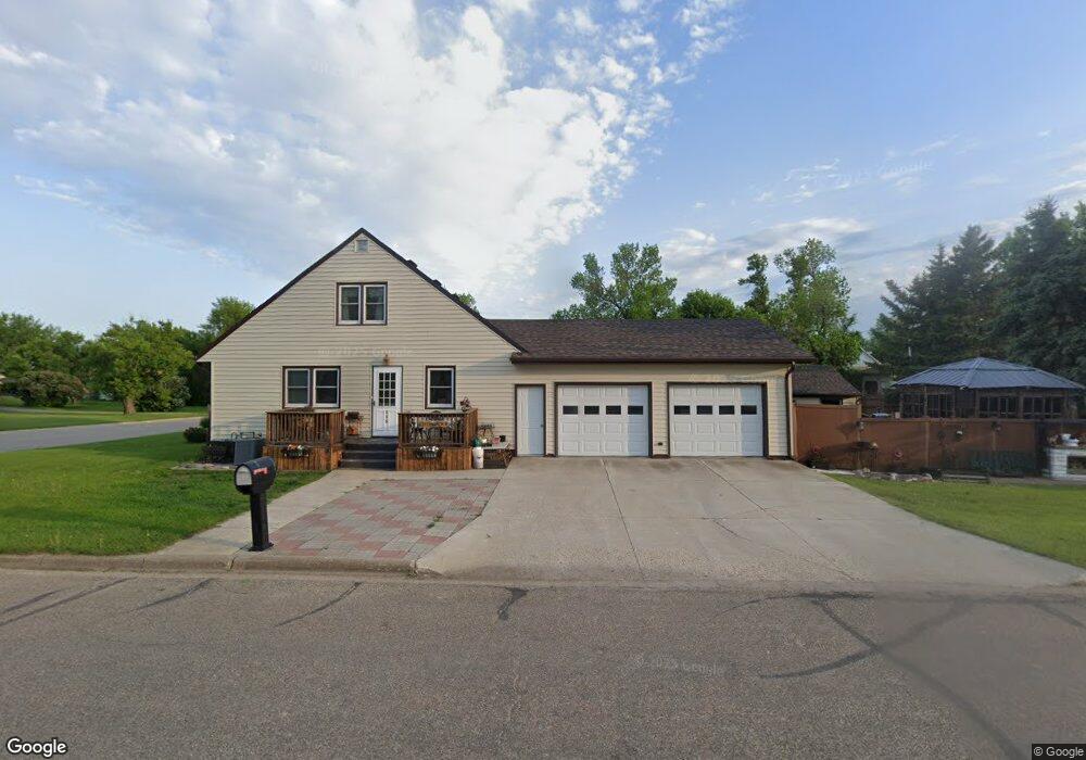 215 2nd Ave E, Turtle Lake, ND 58575 - photo 1