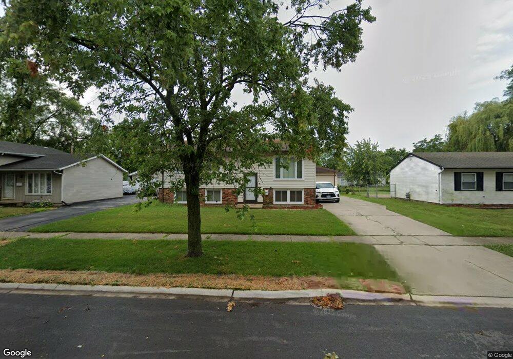 3609 Peach Grove Ln, Hazel Crest, IL 60429 - photo 1