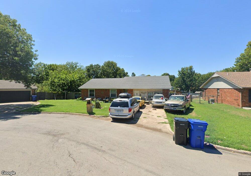 4512 S Hickory Ave, Broken Arrow, OK 74011 - photo 1