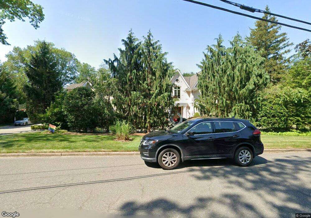 17 Old Farms Rd, Woodcliff Lake, NJ 07677 - photo 1