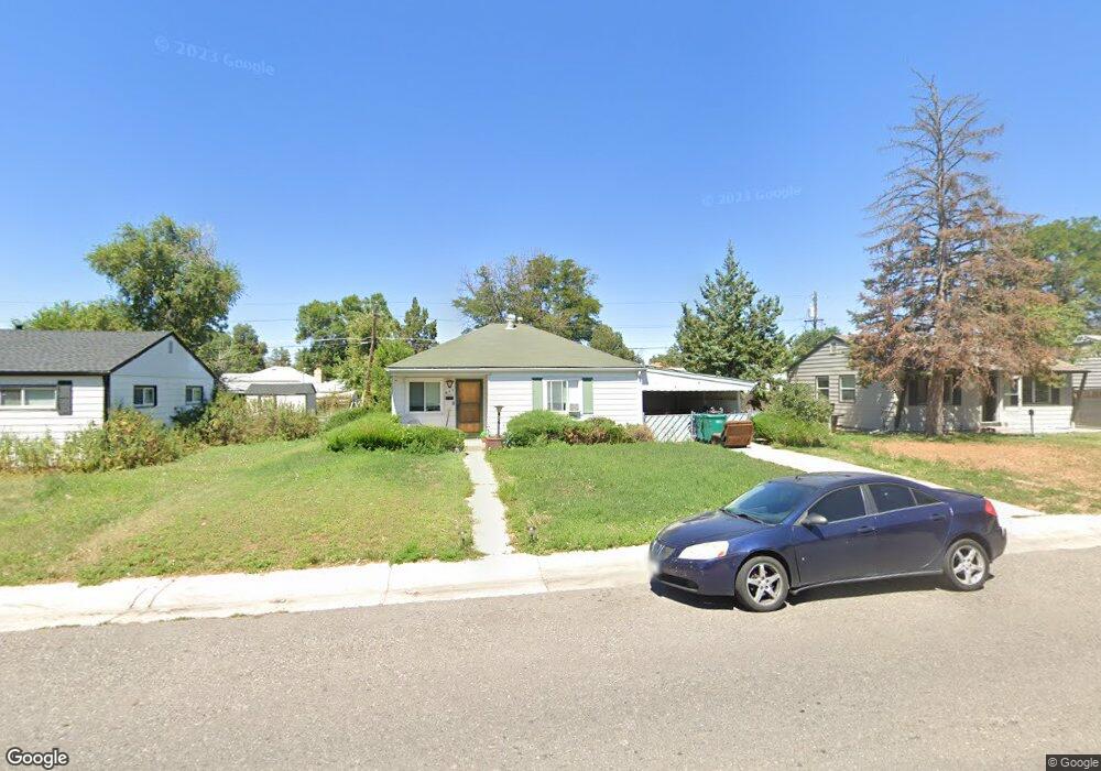 835 Moline St, Aurora, CO 80010 - photo 1