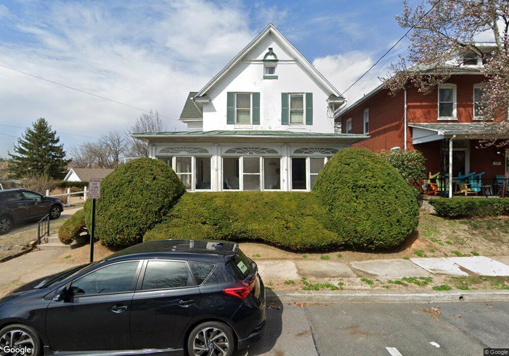 331 Summit St, Reading, PA 19611 - photo 1