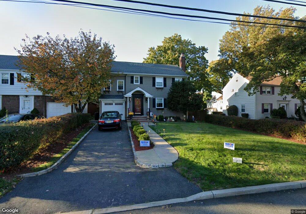 92 Pershing Rd, Clifton, NJ 07013 - photo 1