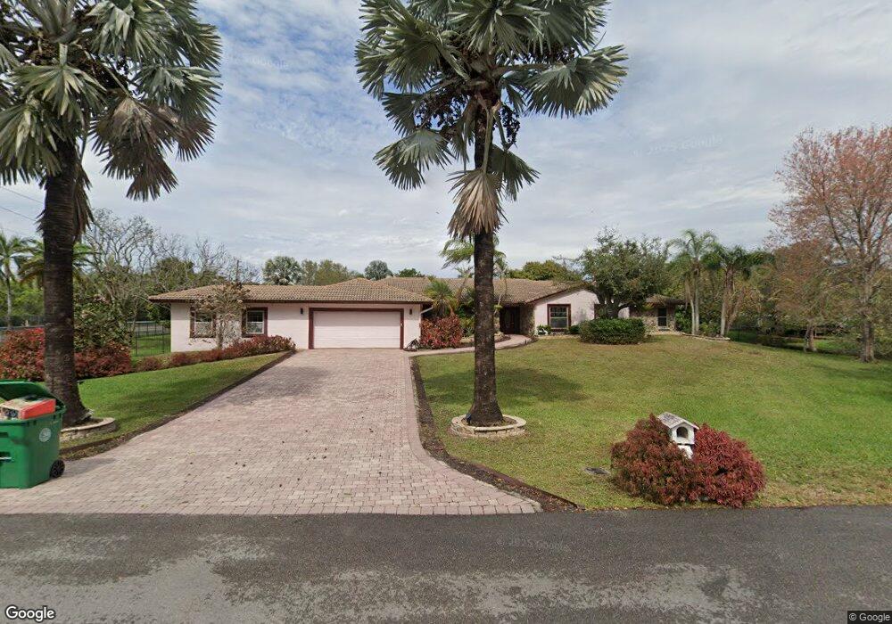 11191 SW 42nd Ct, Davie, FL 33328 - photo 1