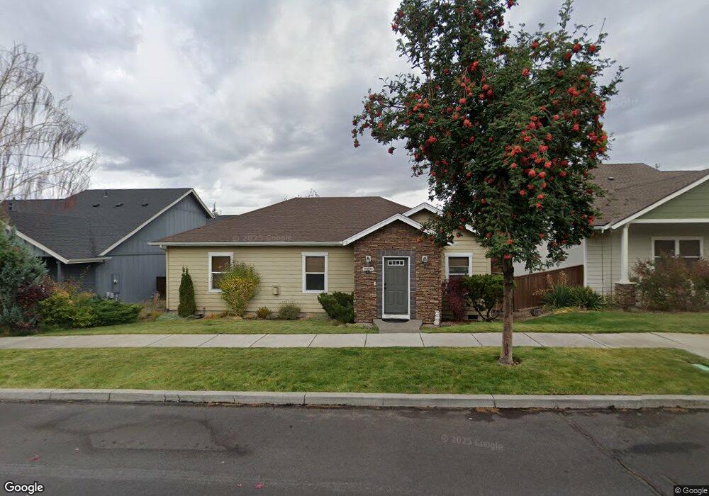 20690 Beaumont Dr, Bend, OR 97701 - photo 1