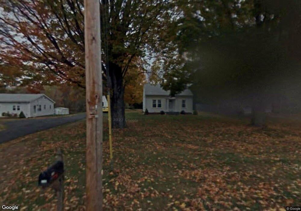 215 Middle St, Hadley, MA 01035 - photo 1