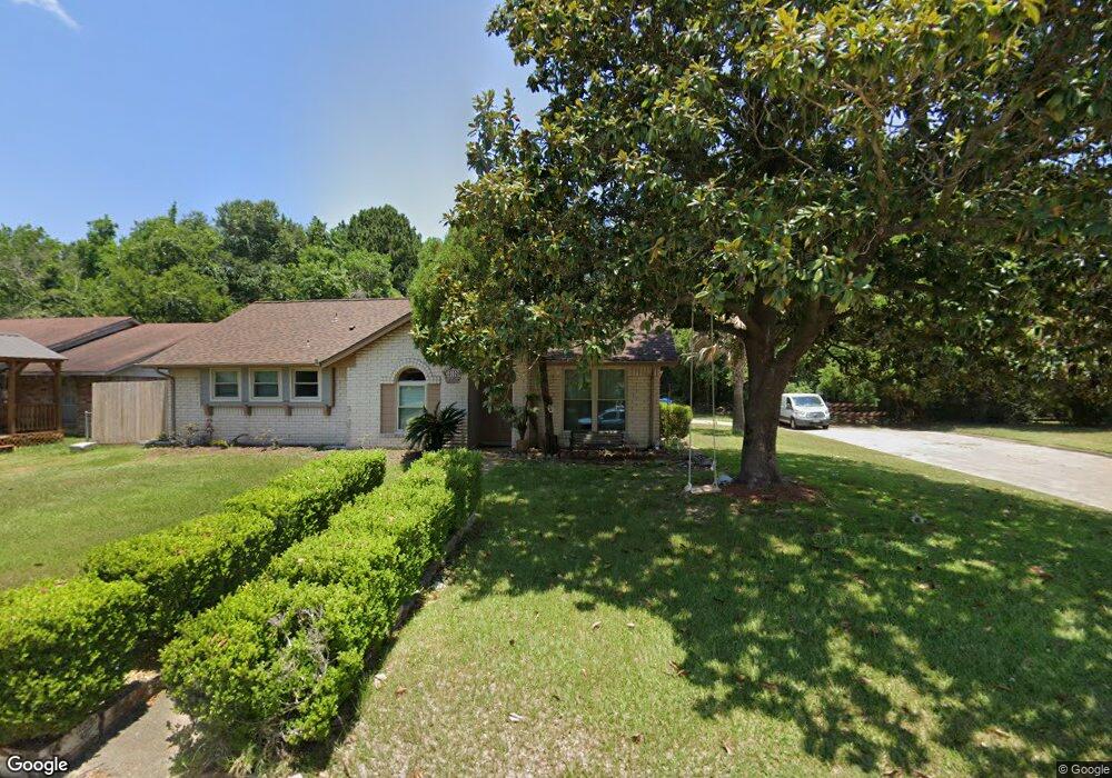 2202 Mosher Ln, Houston, TX 77088 - photo 1