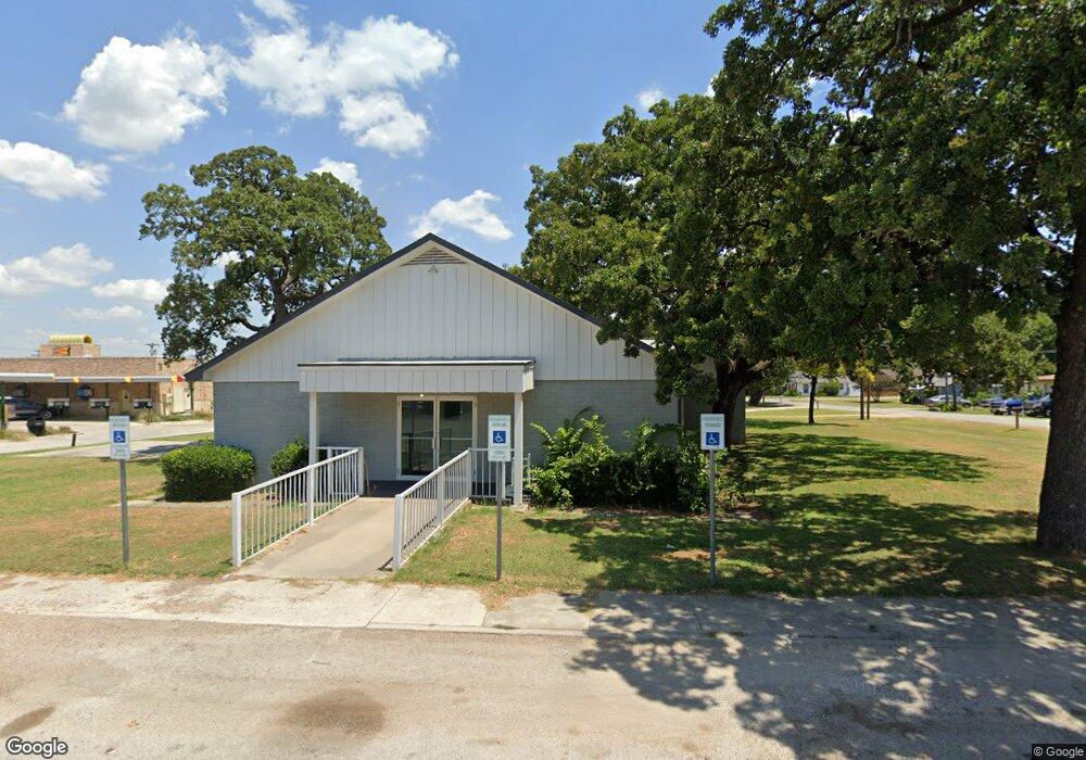 113 S Hovey St, Boyd, TX 76023 - photo 1