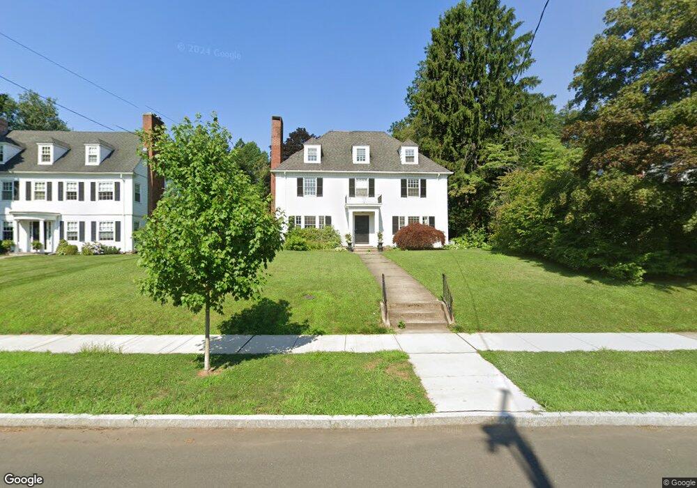 11 Walbridge Rd, West Hartford, CT 06119 - photo 1