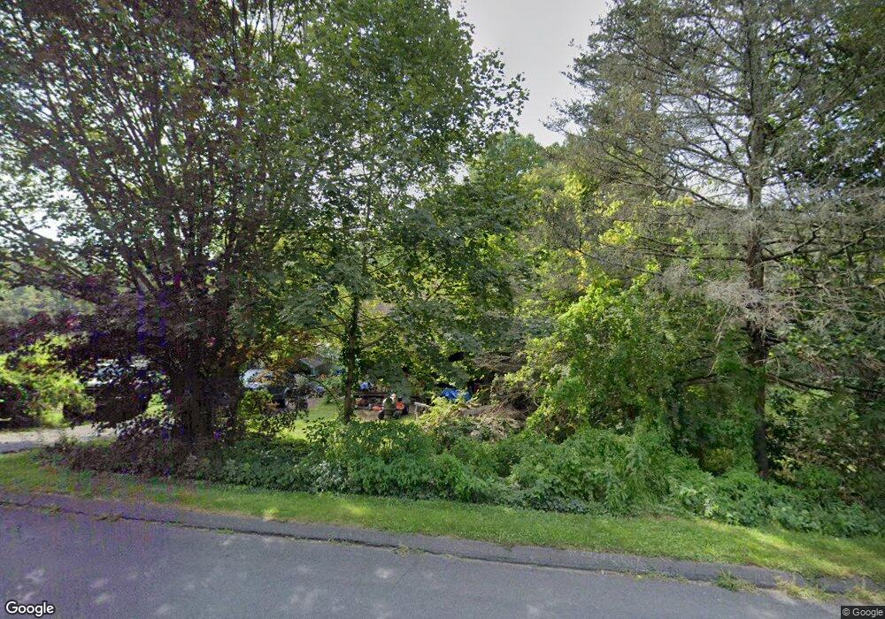 109 Shenipsit St, Ellington, CT 06029 - photo 1