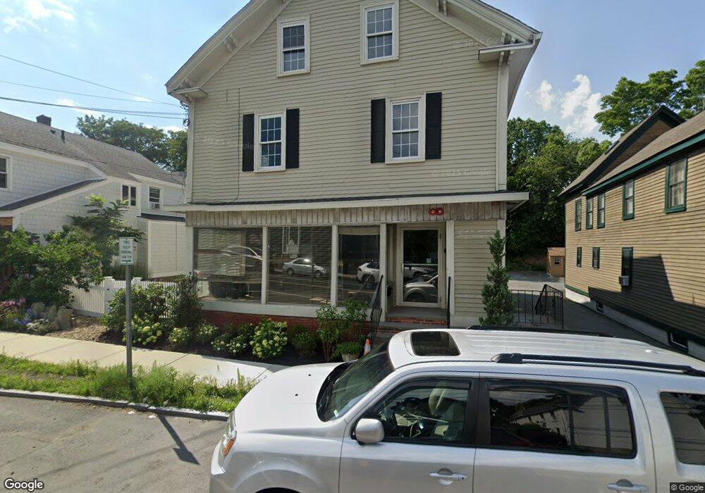 185 Pleasant St unit 1R, Marblehead, MA 01945 - photo 1