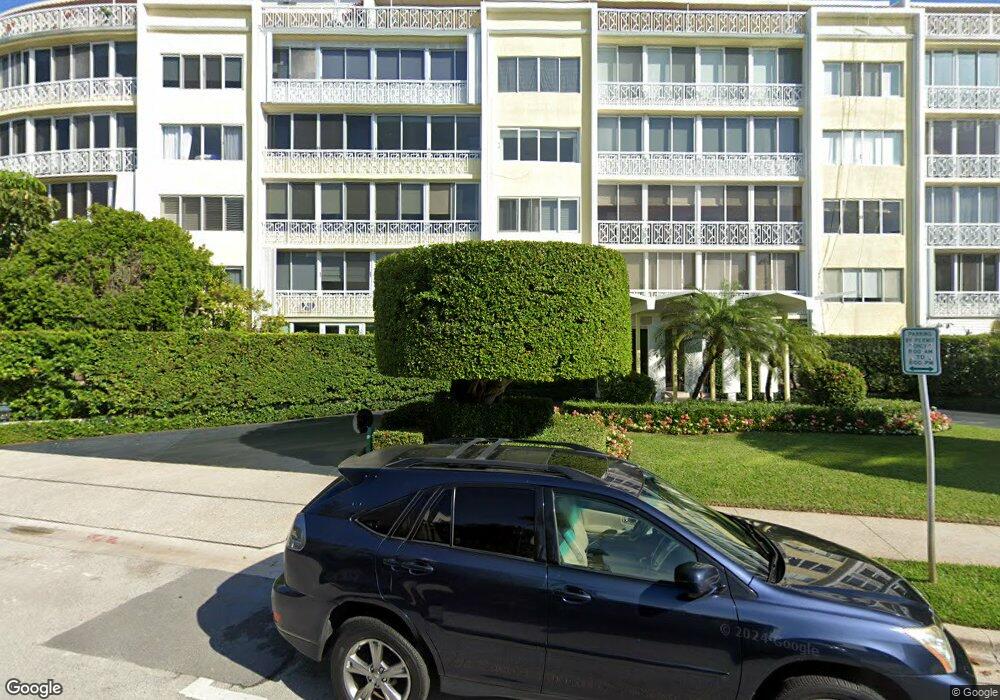 389 S Lake Dr unit 2G, Palm Beach, FL 33480 - photo 1