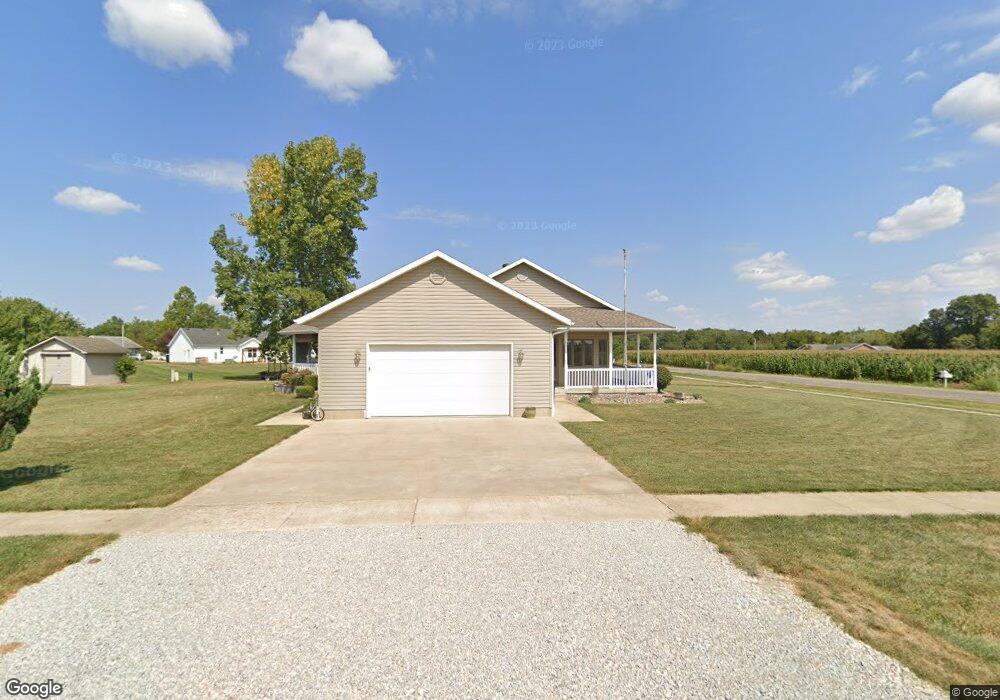 115 E Jaycee Ave, Effingham, IL 62401 - photo 1