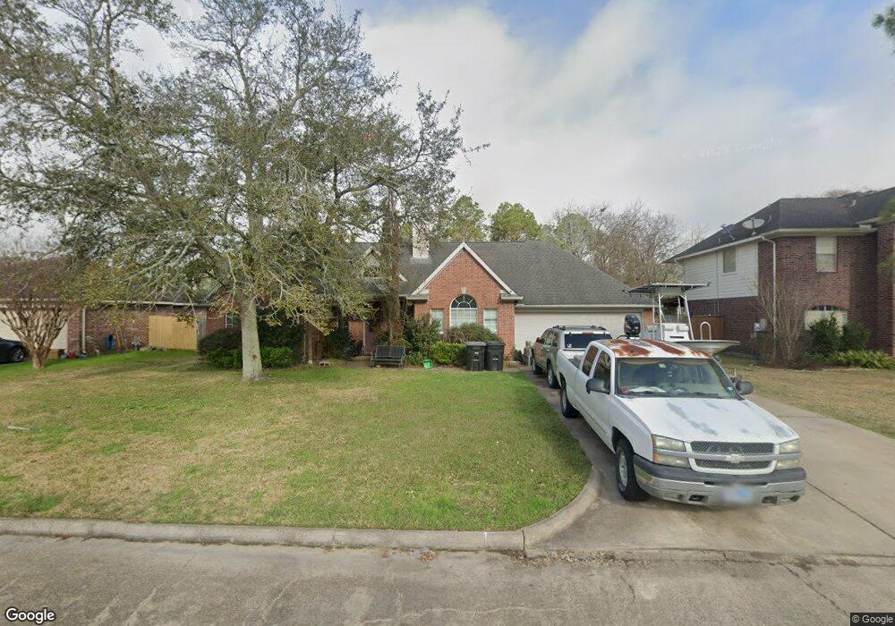 3210 Wood Fox Dr, Alvin, TX 77511 - photo 1