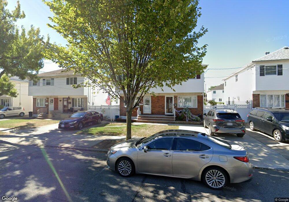 362 Fairbanks Ave, Staten Island, NY 10306 - photo 1