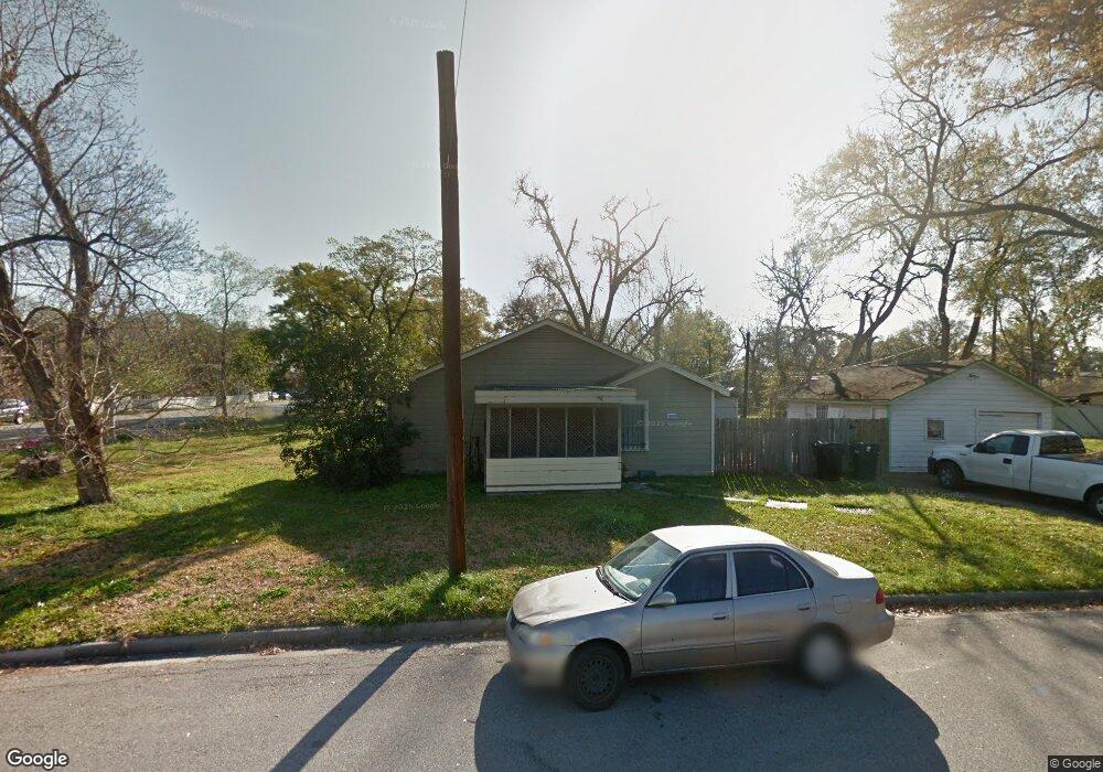 7902 Easton St, Houston, TX 77017 - photo 1