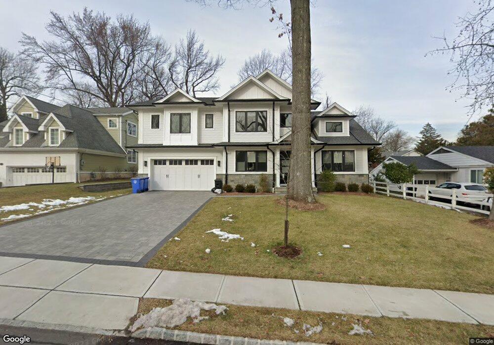 139 Columbus Dr, Tenafly, NJ 07670 - photo 1