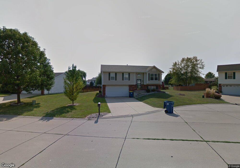 132 Ridge Dr, Maryville, IL 62062 - photo 1