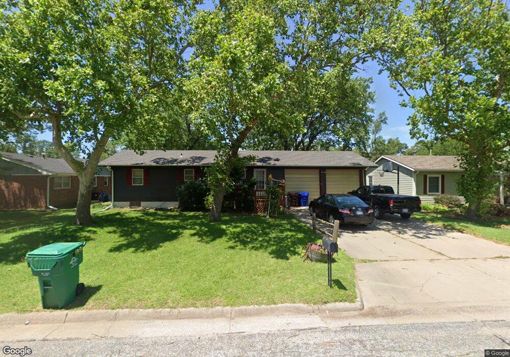 515 N Eby St, McPherson, KS 67460 - photo 1