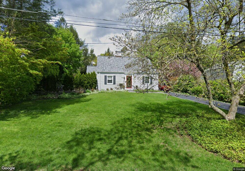 11 Otsego Rd, Pleasantville, NY 10570 - photo 1