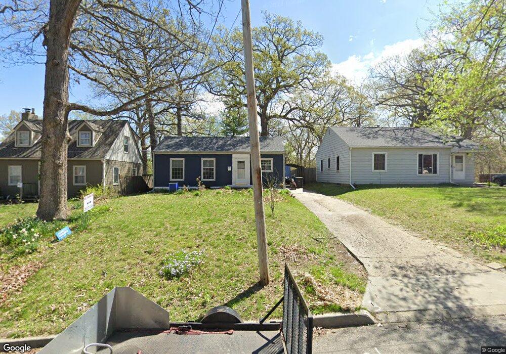 1715 26th St, Des Moines, IA 50310 - photo 1