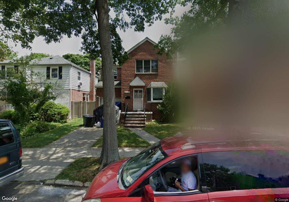 8133 190th St, Hollis, NY 11423 - photo 1