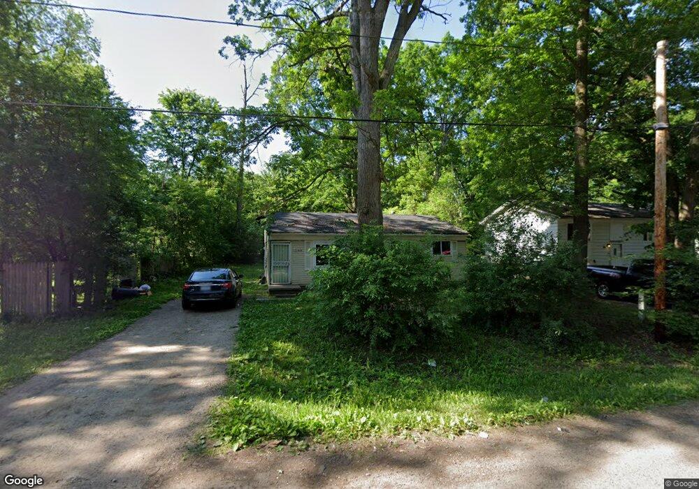 1439 S Cornell Ave, Flint, MI 48505 - photo 1