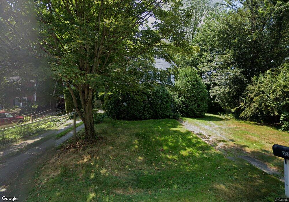 584 Orange Center Rd, Orange, CT 06477 - photo 1