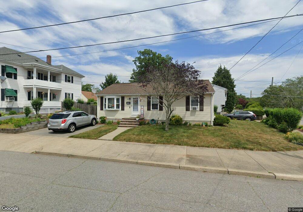 3 Woodside Ave, Pawtucket, RI 02861 - photo 1