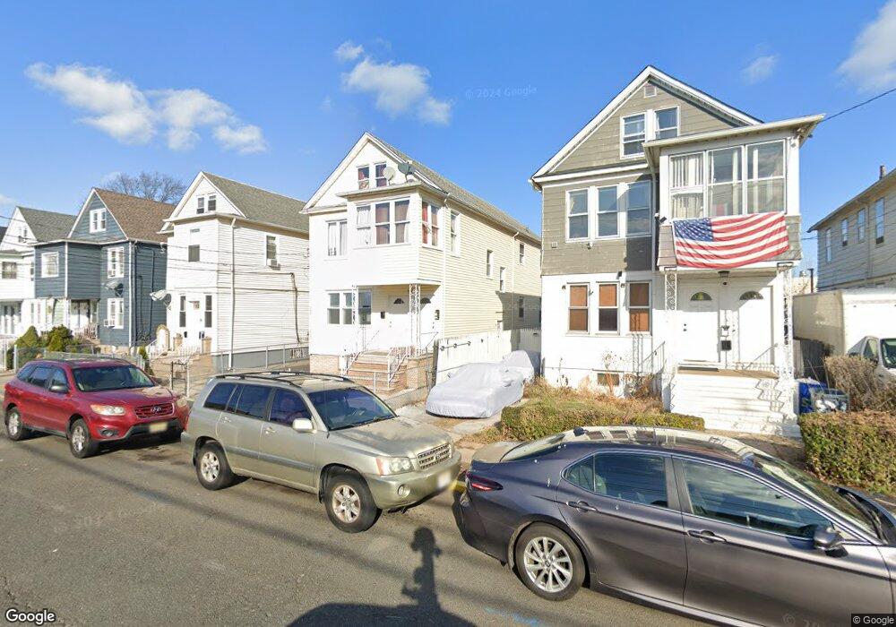 527 Richmond St, Elizabeth, NJ 07202 - photo 1