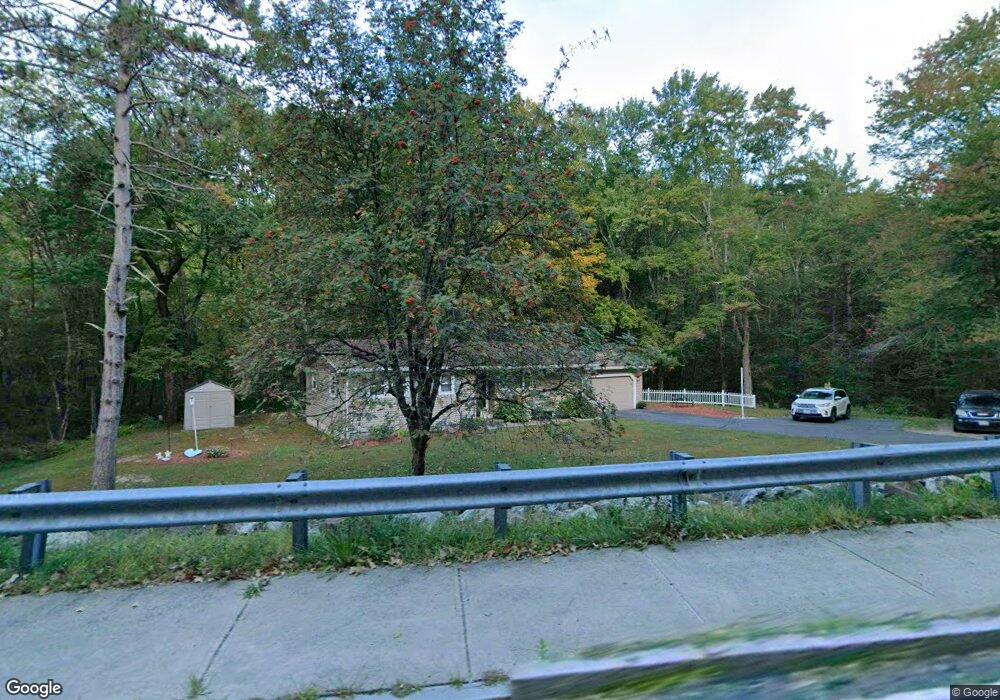 84 Hendrick St, Easthampton, MA 01027 - photo 1