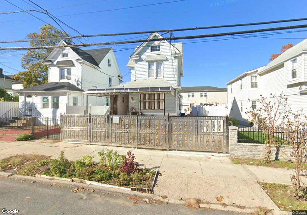 16415 108th Ave, Jamaica, NY 11433 - photo 1