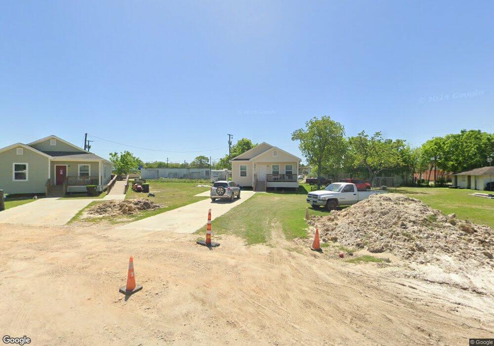 3712 Rose St, Bay City, TX 77414 - photo 1