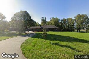 909 E Royerton Rd, Muncie, IN 47303