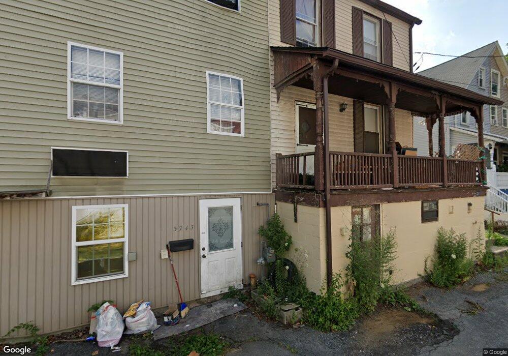 3241 Water St, Whitehall, PA 18052 - photo 1