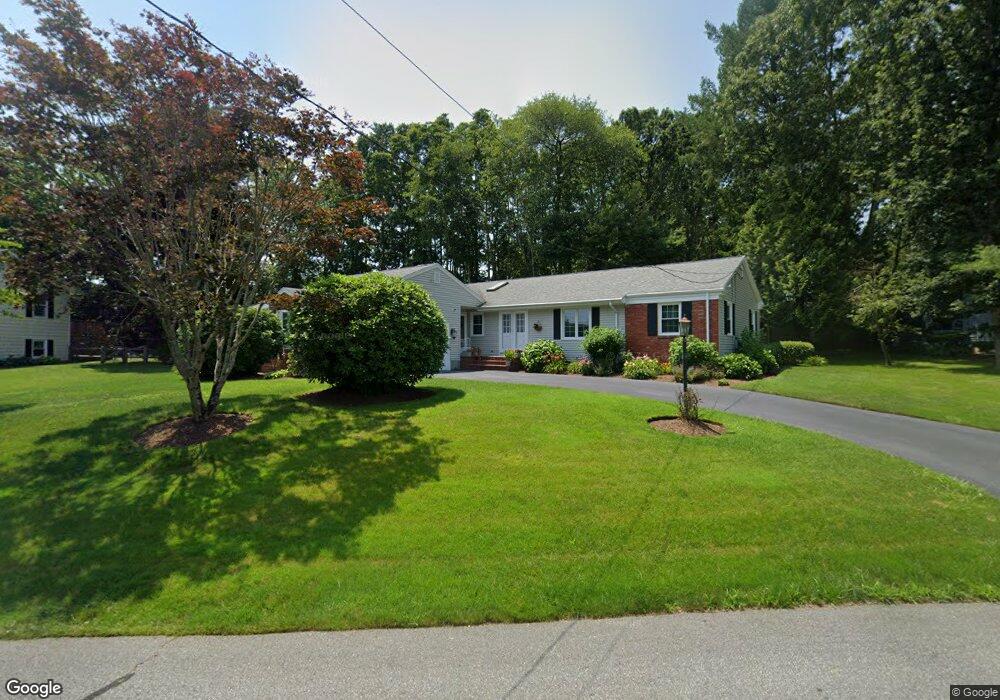 8 Merrymount Dr, North Dartmouth, MA 02747 - photo 1